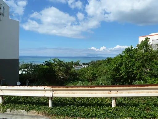 アートクラフト喜器（読谷村長浜）