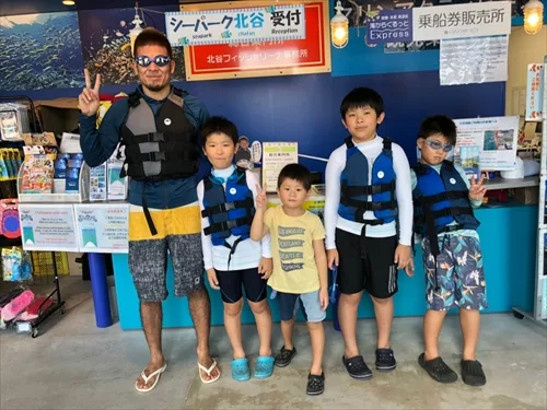 北谷の海上アスレチック