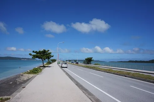 海中道路