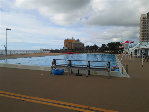 北谷公園水泳プール